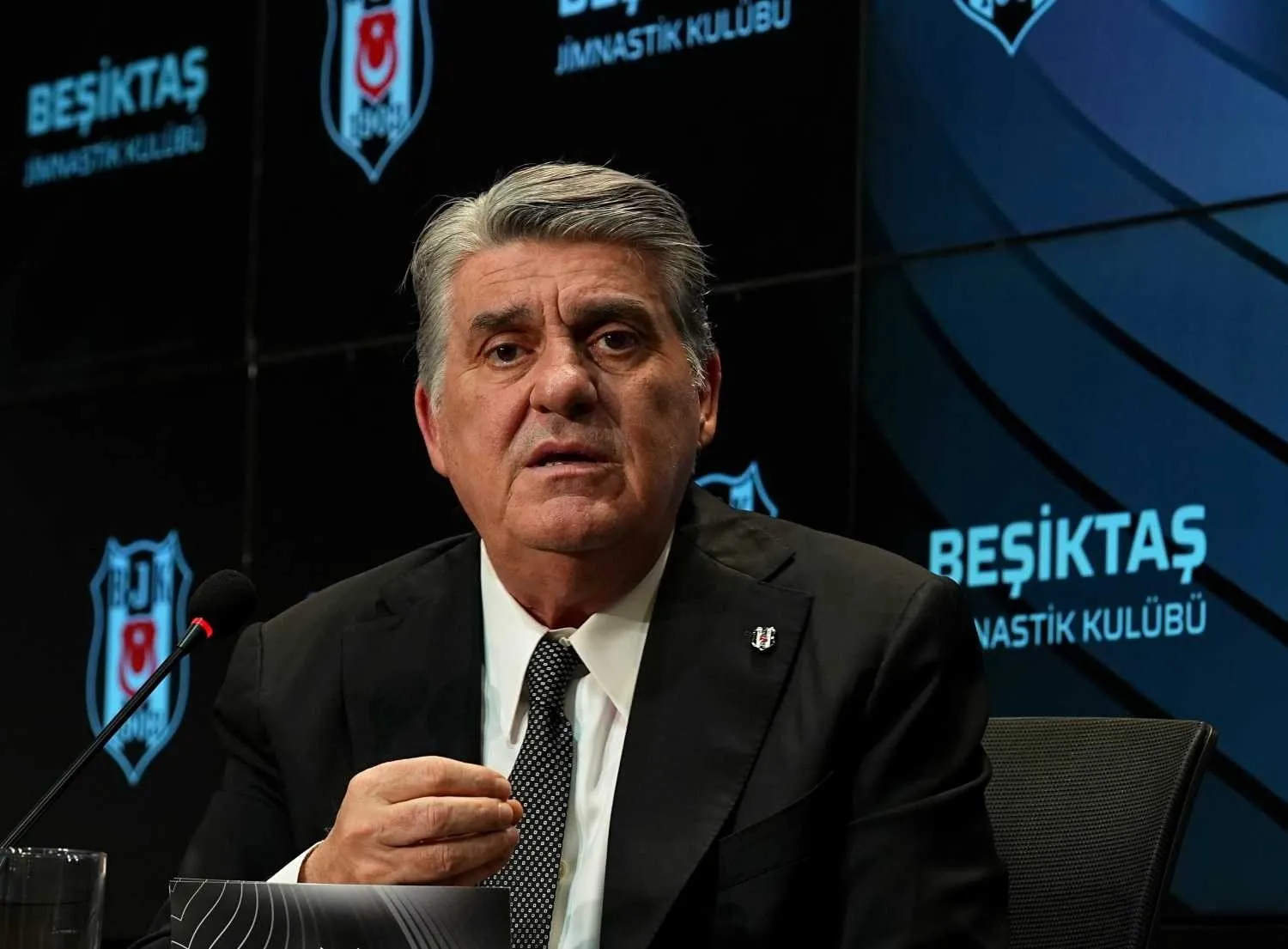 Beşiktaş Başkanı Adalı'dan Mohamed Salah Açıklaması: 'Zamanı Gelince...'