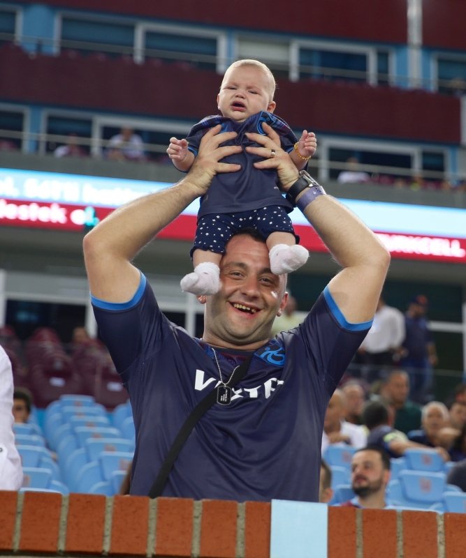 Trabzonspor-AEK maçından kareler