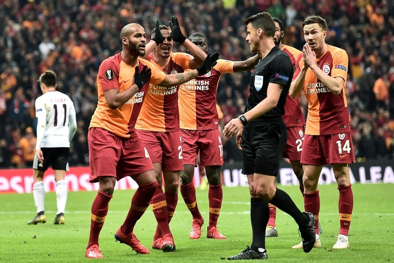Galatasaray tarihe geçti! Avrupa kupalarında ilk kez...