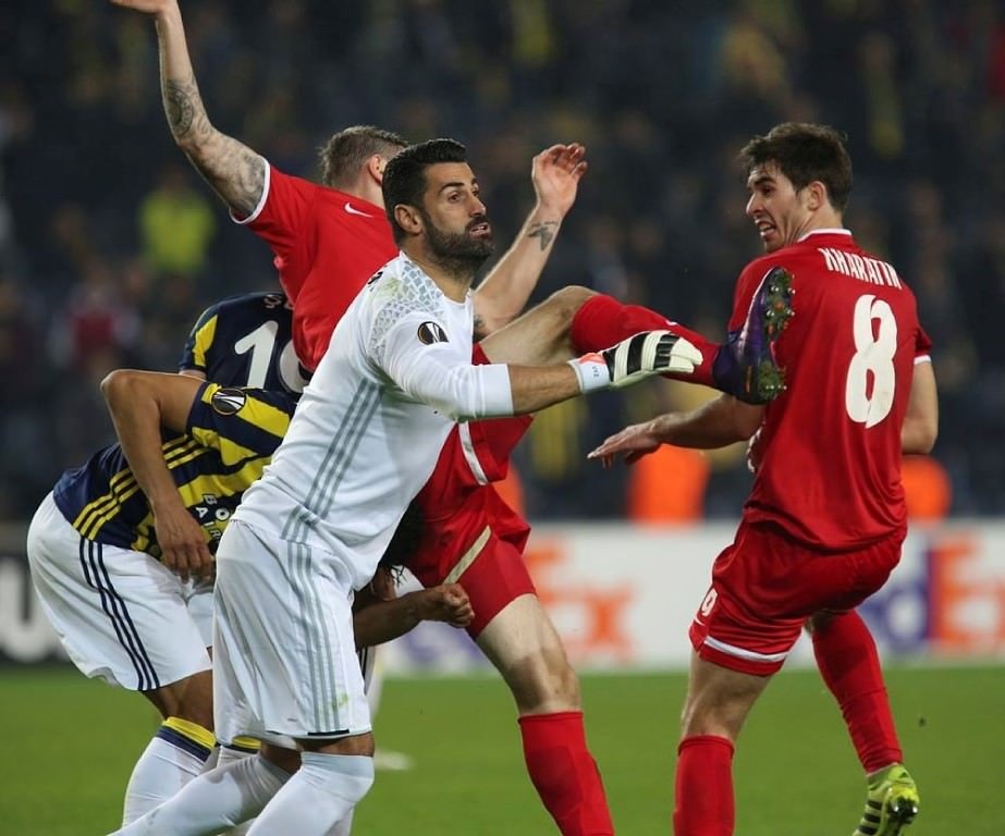 Fenerbahçe’nin Feyenoord kadrosu belli oldu