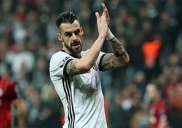 Negredo 102 gün sonra sahada
