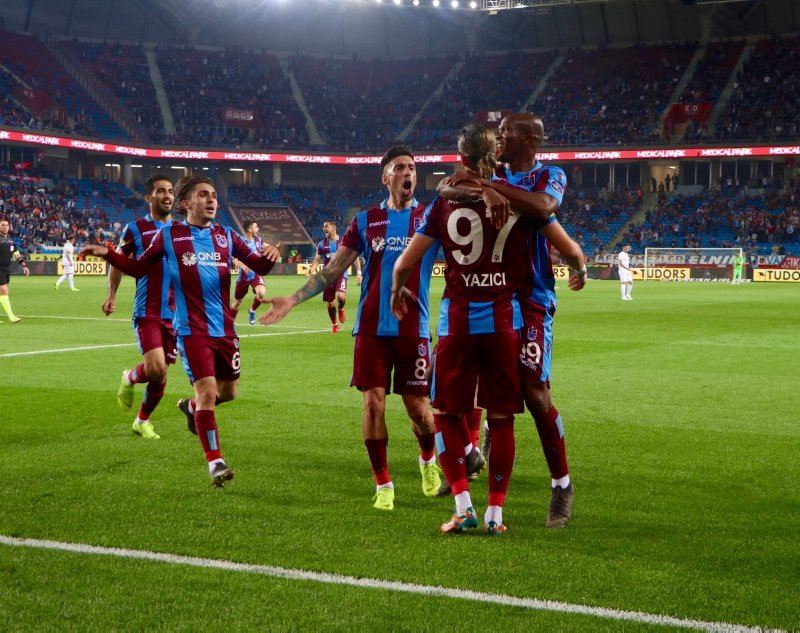 Trabzonspor - Kayserispor maçından kareler