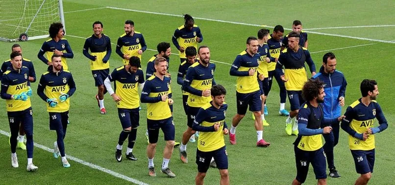 Fenerbahçe'de savunmaya yeni ayar