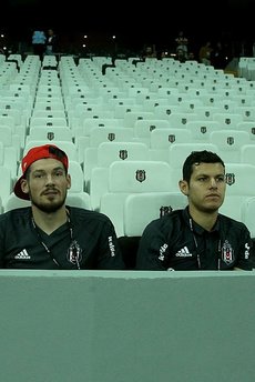 Beşiktaş'ta flaş karar