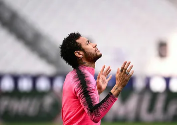 Neymar'a 3 maç ceza