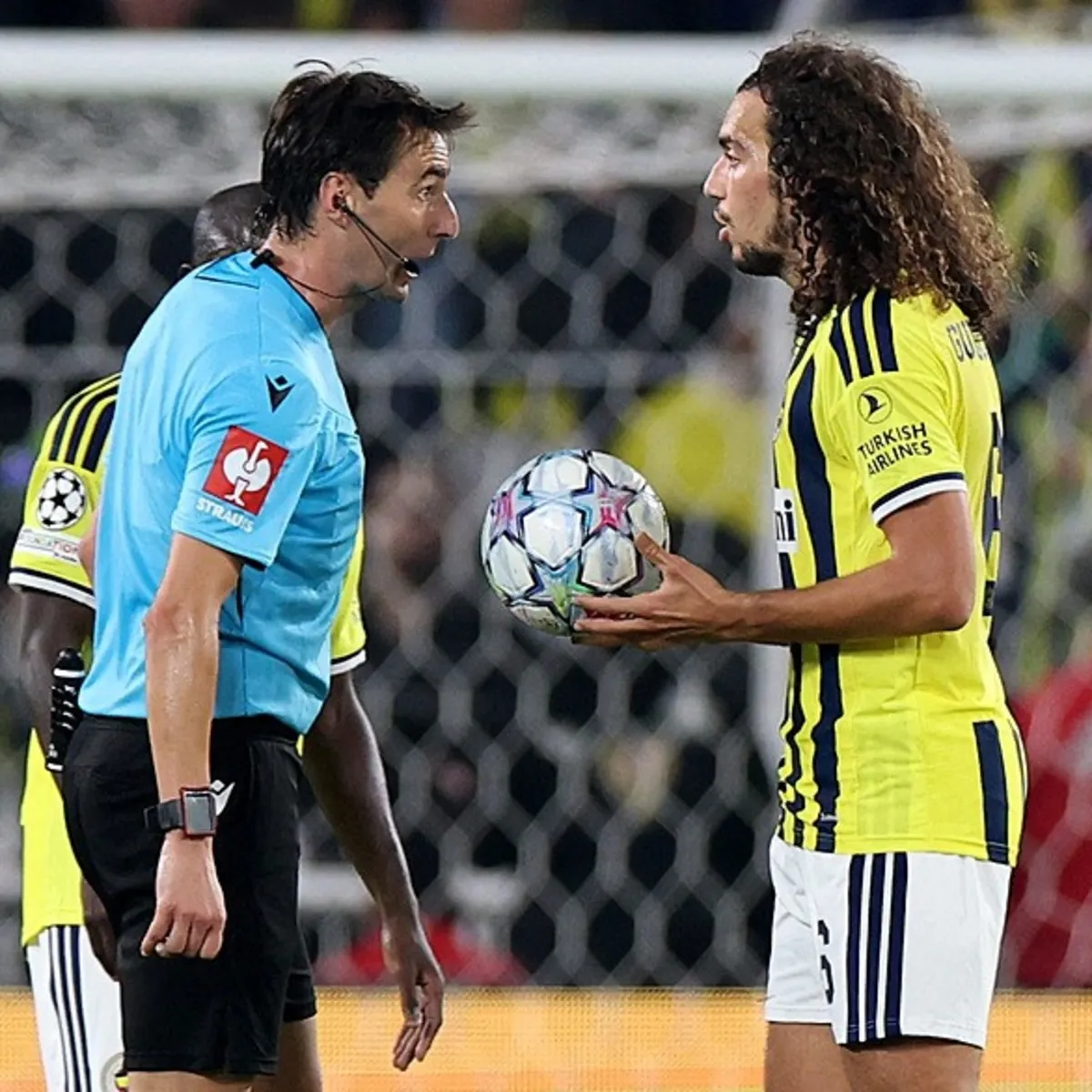 Fransız basını Guendouzi'yi sert dille eleştirdi