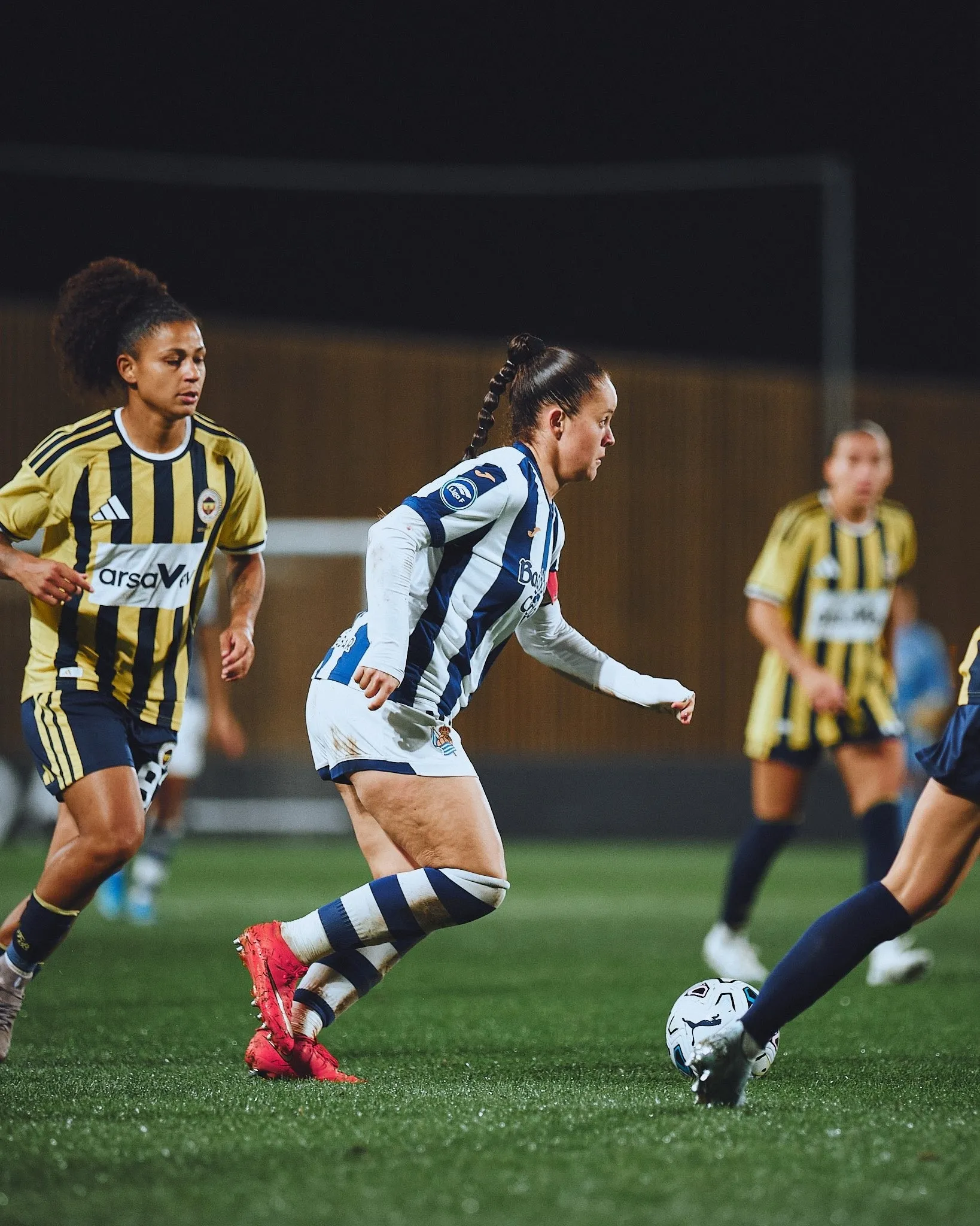 Fenerbahçe arsaVev, Real Sociedad deplasmanında mağlup oldu