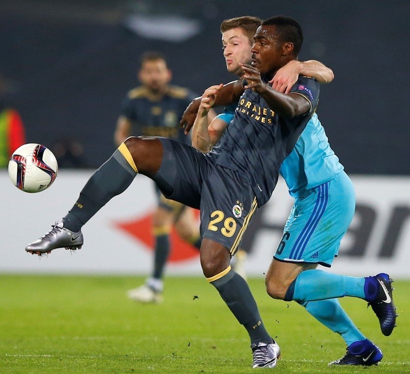 Emenike’den bir skandal daha