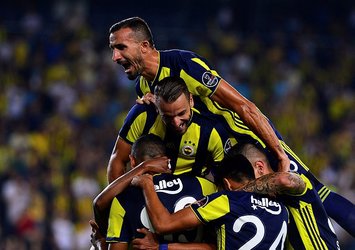 Derbilerin takımı Fenerbahçe