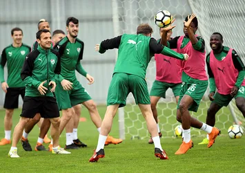 Bursaspor’da hazırlıklar sürüyor