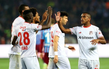 Antalyaspor Konyaspor maçında rekor için sahada