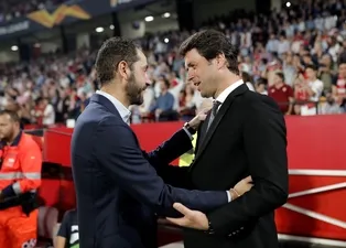 Sevilla Akhisarpsor maçından kareler