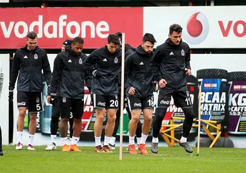 Beşiktaş, Alanyaspor mesaisini sürdürdü