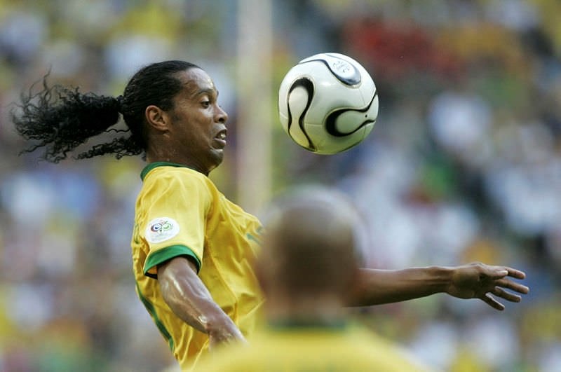 Ronaldinho, İstanbul’a geliyor