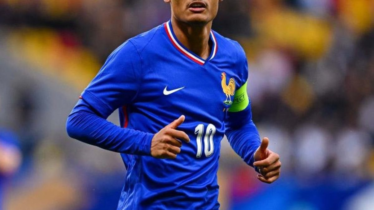 Almanlar duyurdu! Galatasaray'dan flaş bir transfer daha Almanlar duyurdu! Galatasaray'dan flaş bir transfer daha