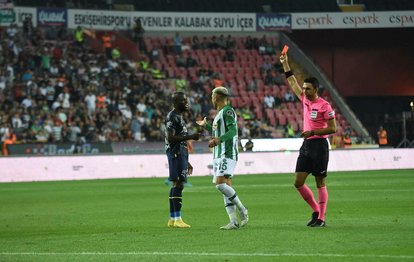 Spor yazarları Konyaspor - Fenerbahçe maçını değerlendirdi! Şımarık
