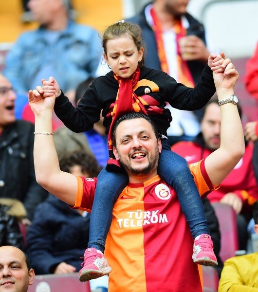 Arda Turan, Fatih Terim’in yanına gitti mi?