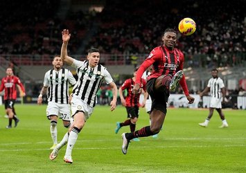 Milan Udinese'ye takıldı!