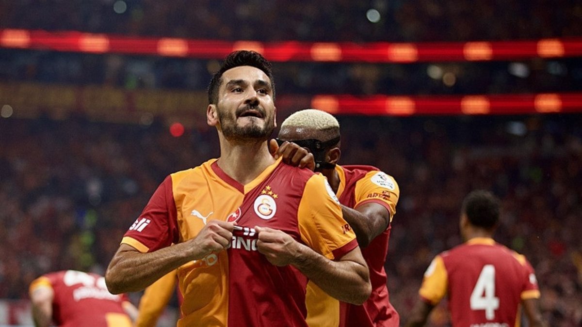 İlkay Gündoğan'ın soyunma odası konuşması: Galatasaray pes etmez! İlkay Gündoğan'ın soyunma odası konuşması: Galatasaray pes etmez!