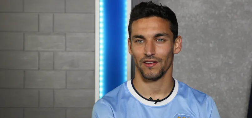 Manchester City'den Jesus Navas açıklaması