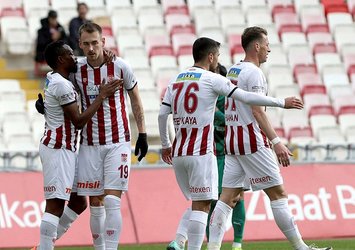 Sivasspor üst tura yükseldi!