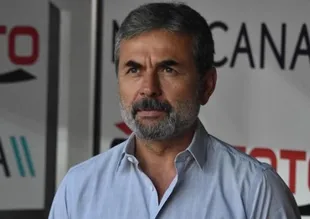 Konyaspor'dan Aykut Kocaman'a yeni sözleşme