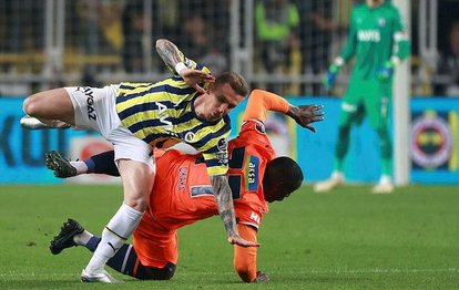 Başakşehirli Okaka’dan Fenerbahçe maçı yorumu: Savaştık ama kaybettik!
