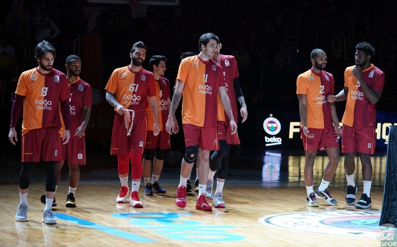 Fenerbahçe Beko - Galatasaray Doğa Sigorta maçından kareler