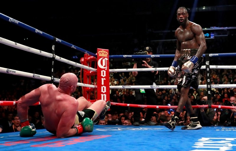 Wilder - Fury maçında şok sonuç! İkisi birden sevindi ama...