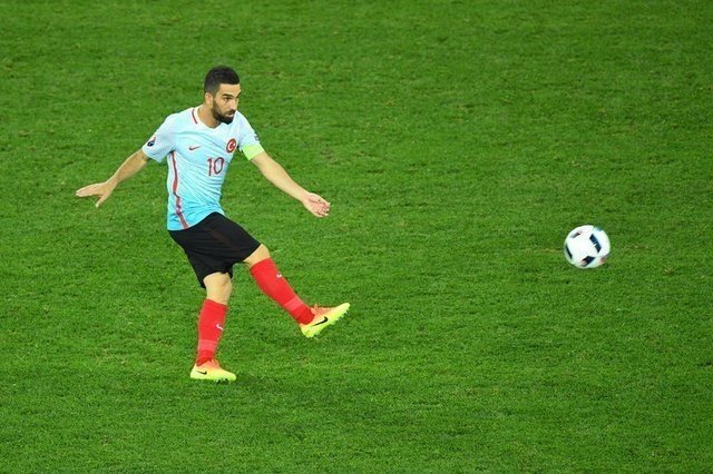 Rüştü Reçber’den Arda Turan’a destek