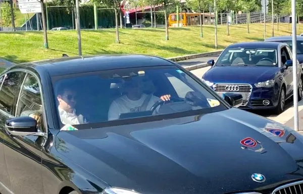 Ozan Kabak için kulüp binasında flaş görüşme! - 2