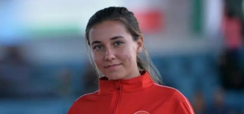 AKDENİZ OYUNLARI: Buket Öztürk altın madalyanın sahibi oldu!