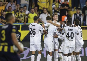 Ankara'da olaylı maç Kartal'ın!