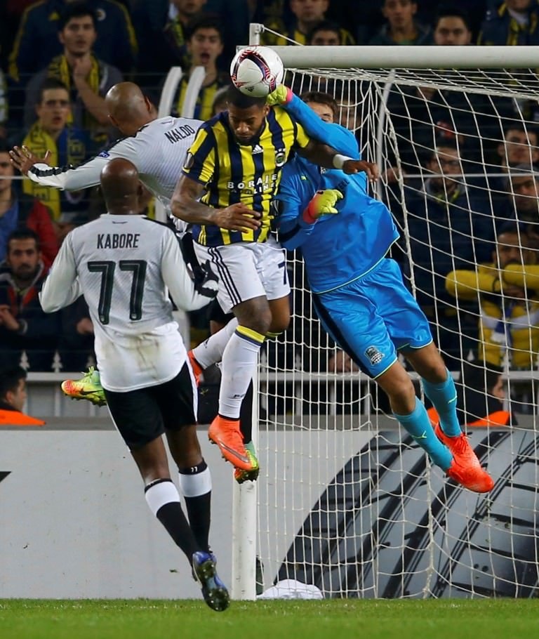 Fenerbahçe-Krasnodar karşılaşmasından kareler