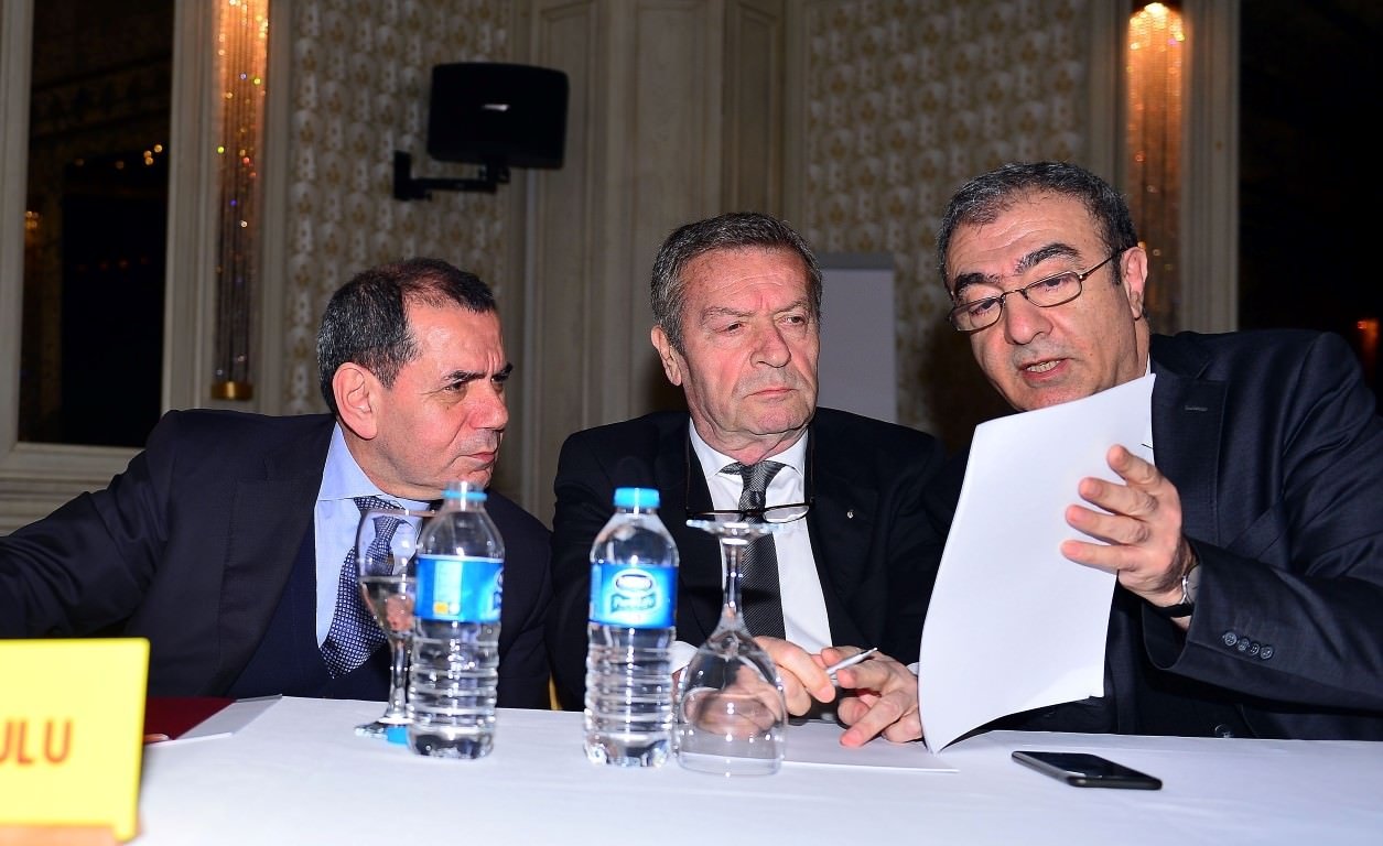 Galatasaray’da futbolcular borçlu çıktı