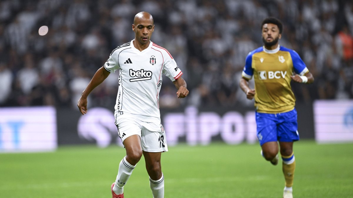 TRANSFER HABERİ: Beşiktaş'ta o isim Yunanistan yolcusu! TRANSFER HABERİ: Beşiktaş'ta o isim Yunanistan yolcusu!