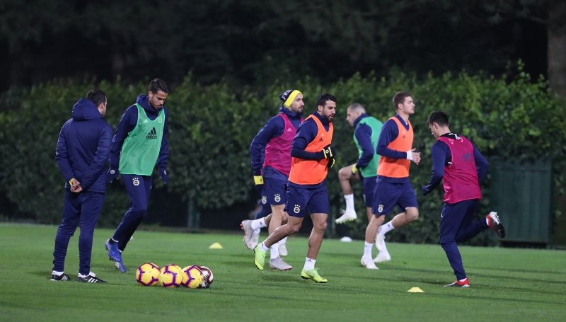 Fenerbahçe’de Ersun Yanal ateşi yaktı!