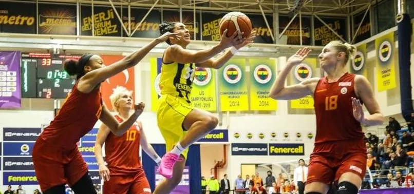 Fenerbahçe derbiyi farklı kazandı
