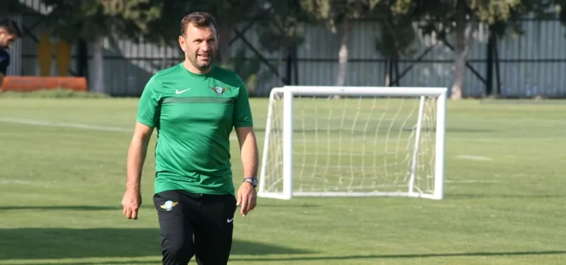 Okan Buruk: Yabancı hakemleri de denemeliyiz