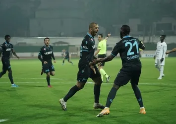 Fırtına Hugo ile esti!