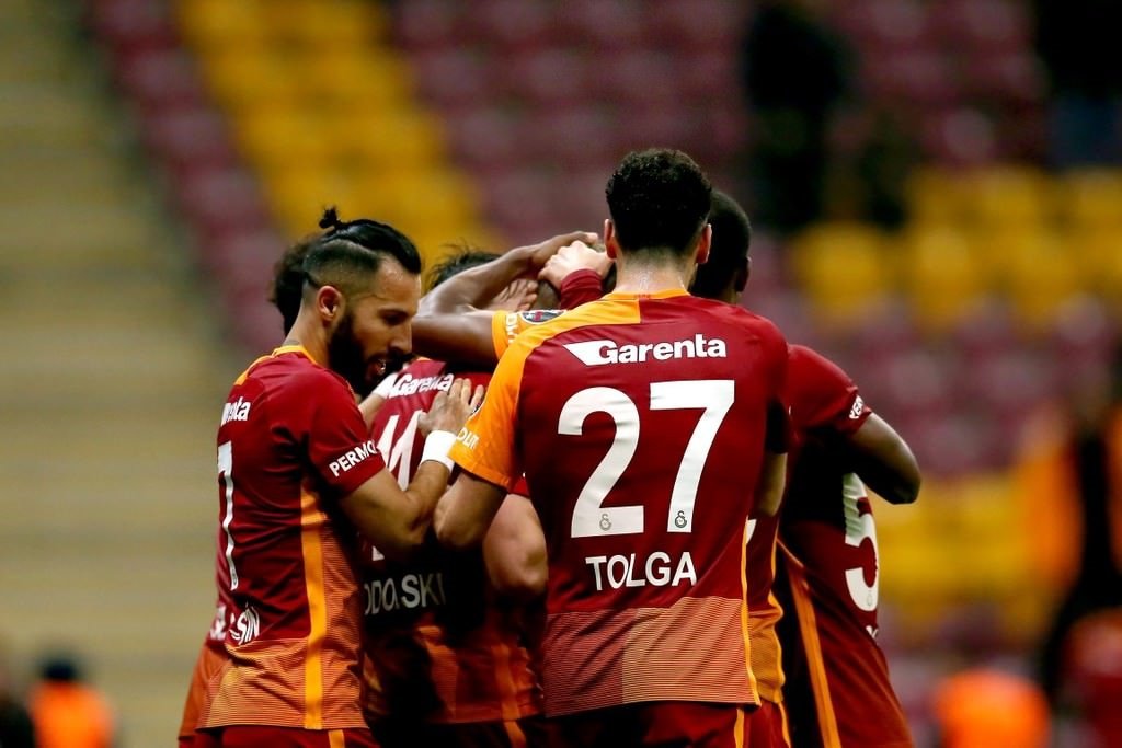 Galatasaray-Gençlerbirliği karşılaşmasından kareler