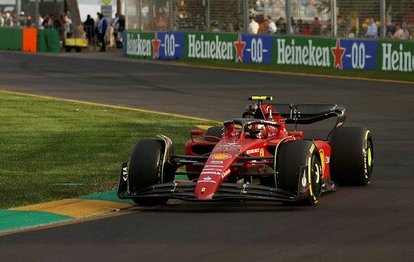 Carlos Sainz 2024’e kadar Ferrari’de!