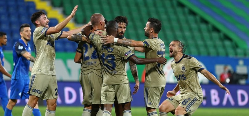Fenerbahçe Hatayspor'u ağırlıyor