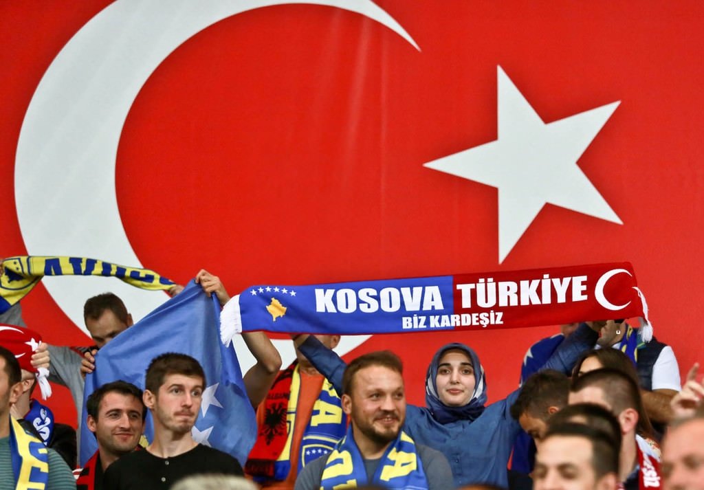 Türkiye-Kosova maçından kareler