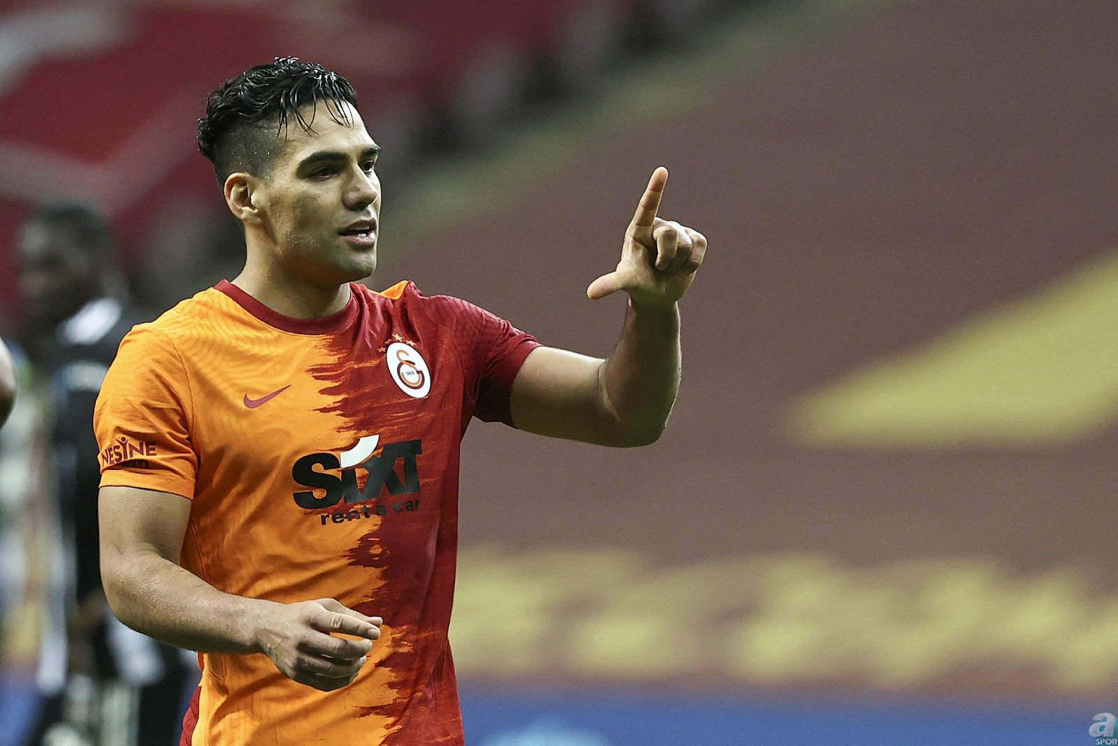 Son dakika transfer haberleri: Galatasaray bombaları patlatıyor! İşte Fatih Terim’in yeni gözdeleri