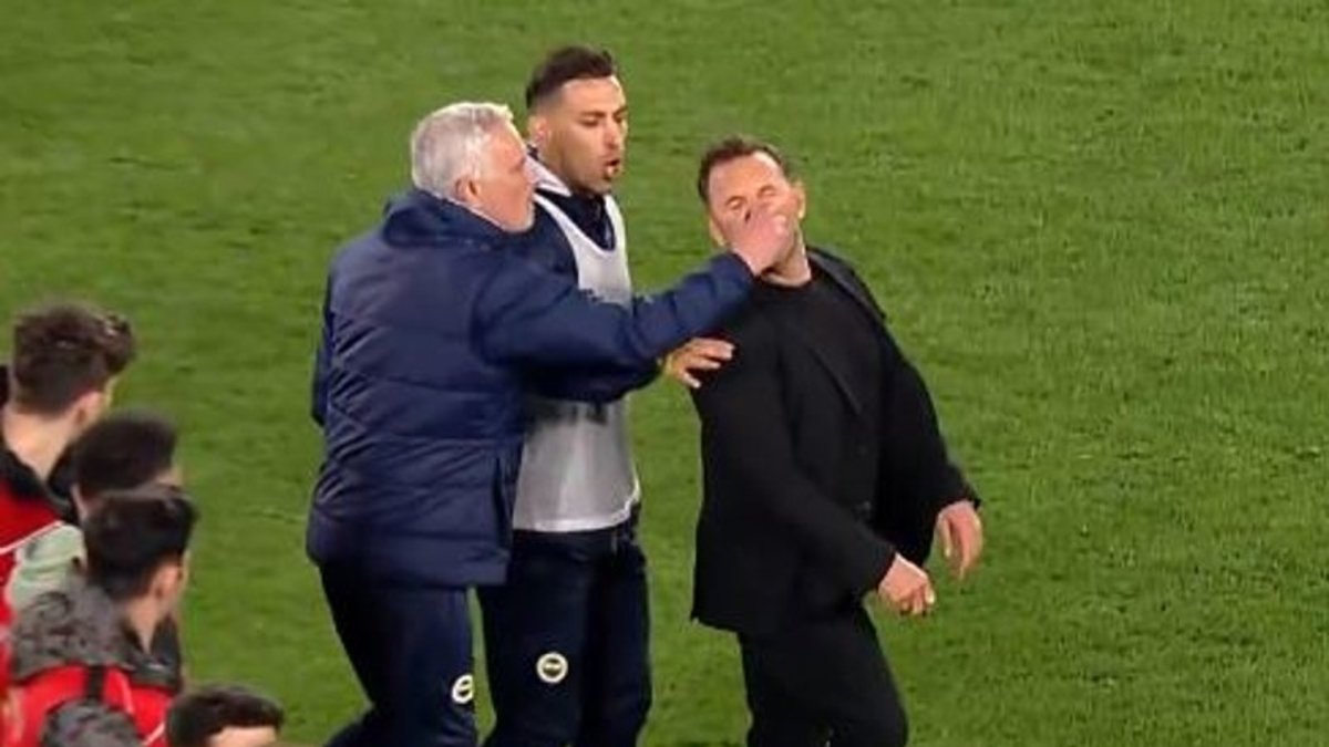FENERBAHÇE HABERİ - Jose Mourinho kaç maç ceza alacak? İşte TFF'nin disiplin talimatı FENERBAHÇE HABERİ - Jose Mourinho kaç maç ceza alacak? İşte TFF'nin disiplin talimatı