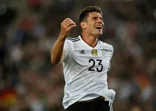 Mario Gomez'den tokat gibi Türkiye cevabı