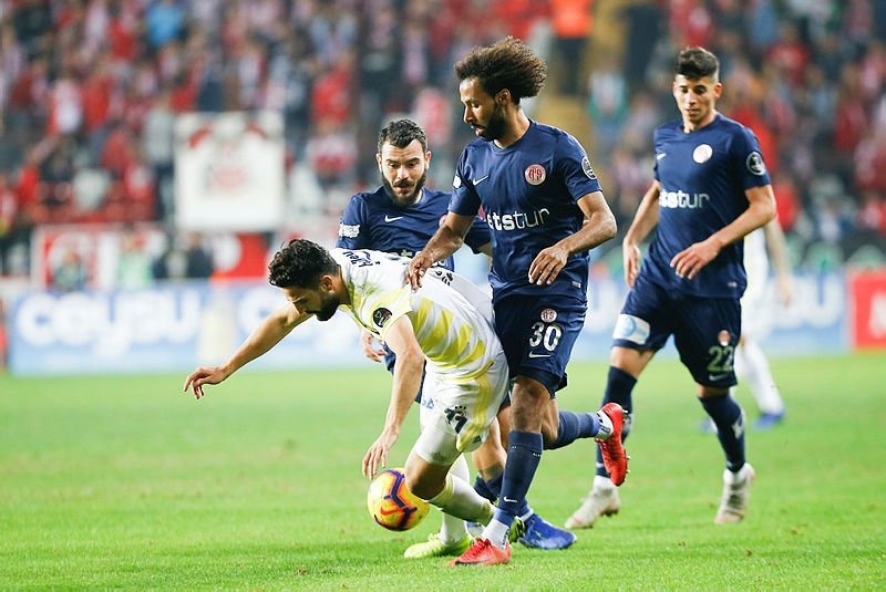 Fenerbahçe’den VAR isyanı!