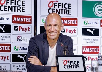 Arjen Robben futbol kariyerini sonlandırdığını açıkladı!