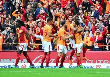 Şölen İzmir'de